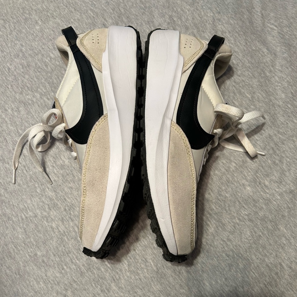 Nike waffle debut - Picture 2 of 5